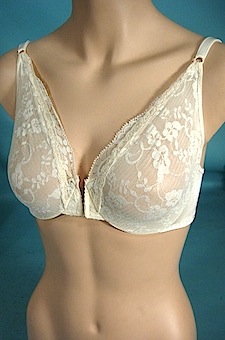 1988 ITALIAN SHAPED DESIGN UNDERWEAR SET - (36B/34C/32D)